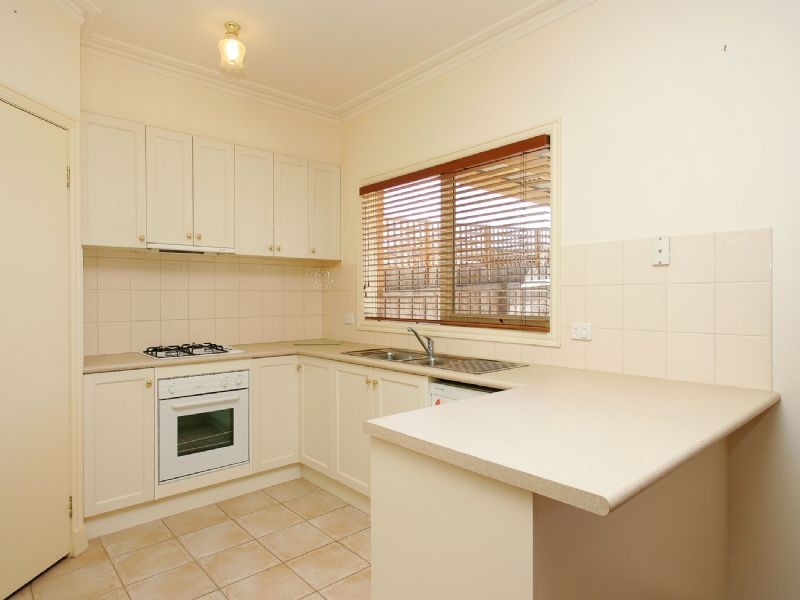 5 Klein Crescent , Roxburgh Park VIC 3064
