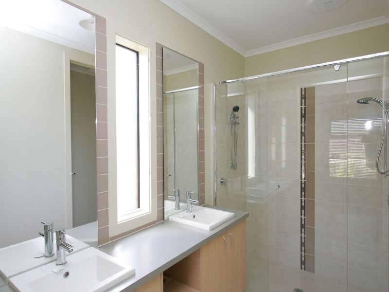 1 William Hovell Pass, Craigieburn VIC 3064