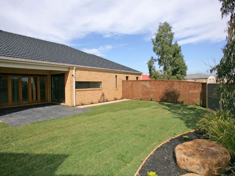 1 William Hovell Pass, Craigieburn VIC 3064