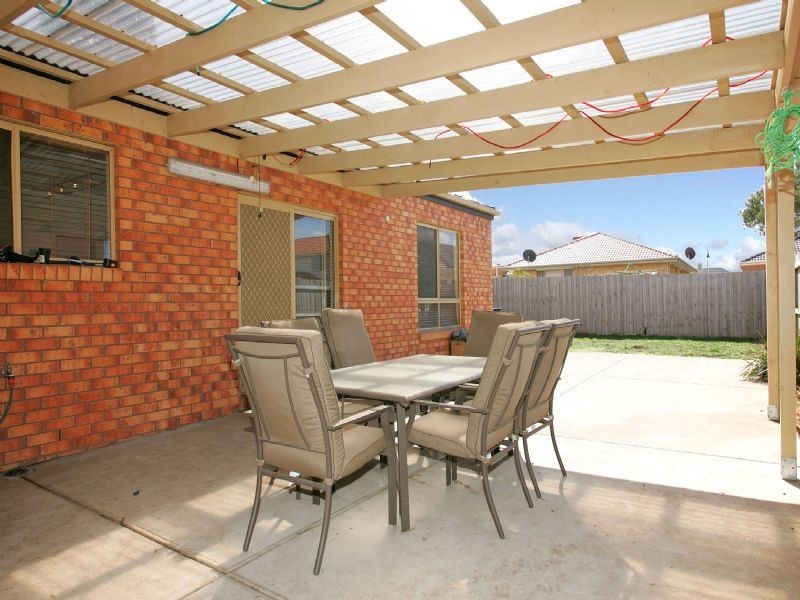 7 Malabar Street, Roxburgh Park VIC 3064