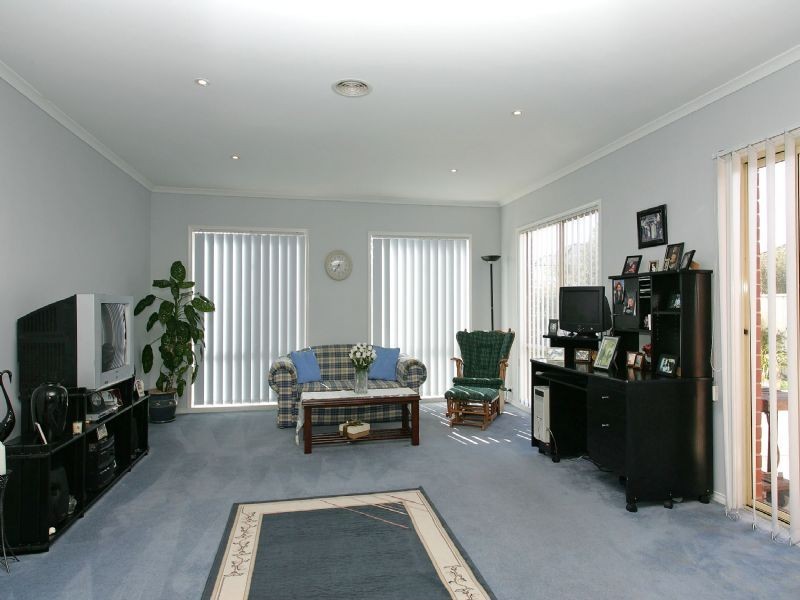 62 Lakes Drive , Craigieburn VIC 3064