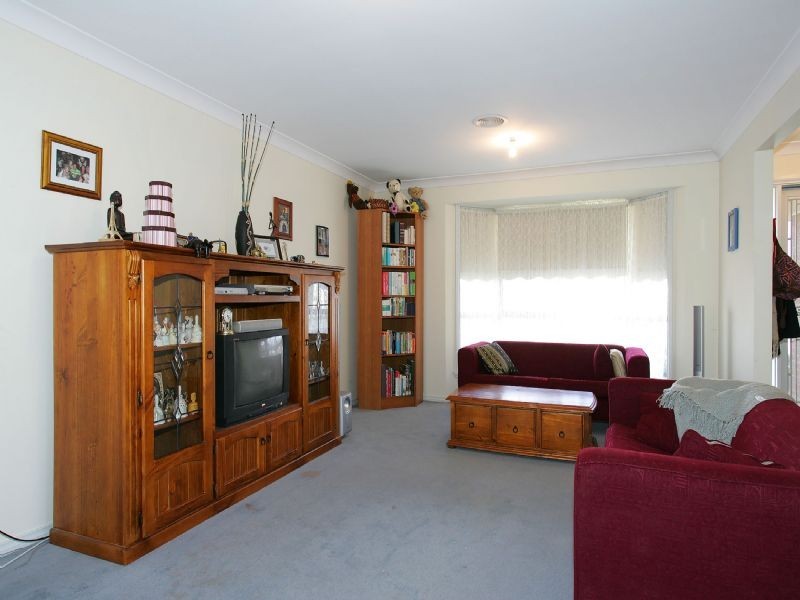 30 Hayfield Road , Roxburgh Park VIC 3064