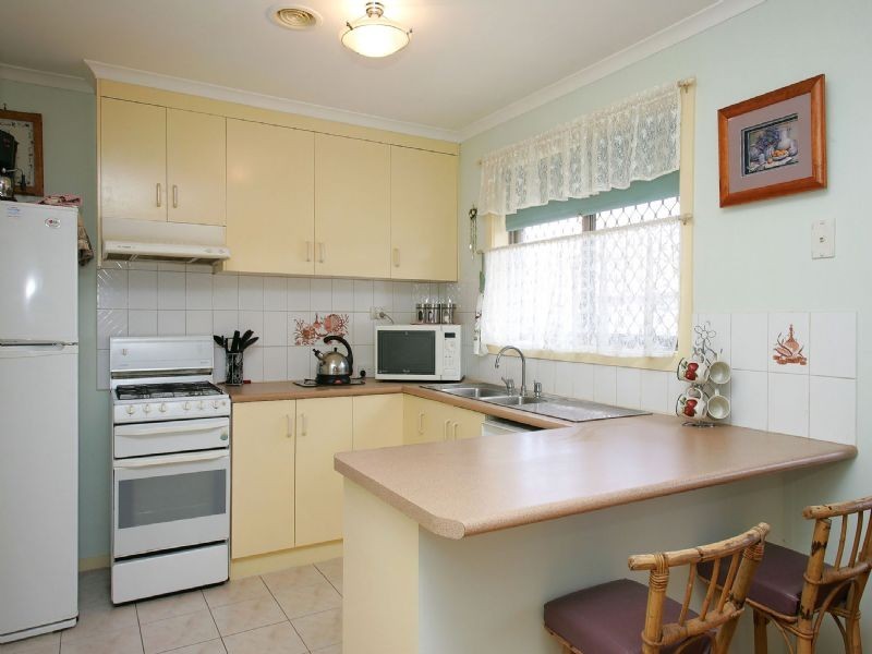 13 Brayford Nook, Craigieburn VIC 3064