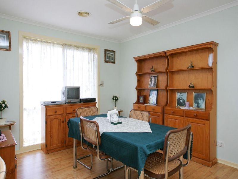 13 Brayford Nook, Craigieburn VIC 3064