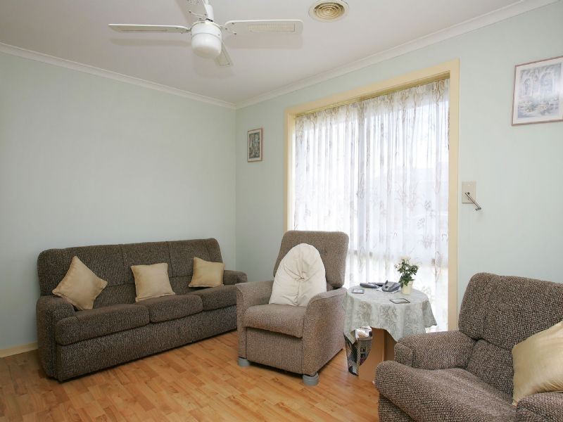 13 Brayford Nook, Craigieburn VIC 3064