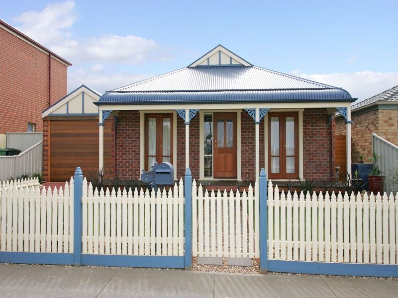 7 Greenfield Court, Craigieburn VIC 3064