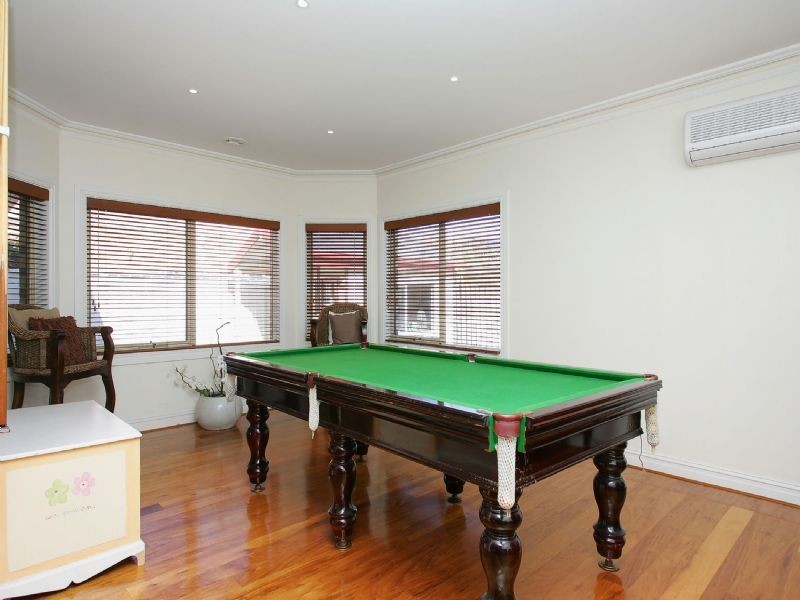 33 Jacaranda Place , Craigieburn VIC 3064