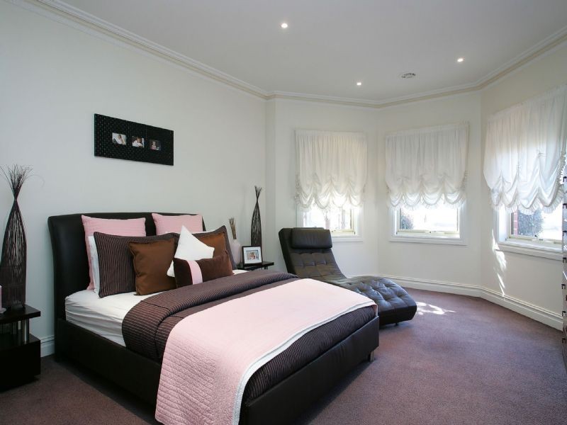 33 Jacaranda Place , Craigieburn VIC 3064