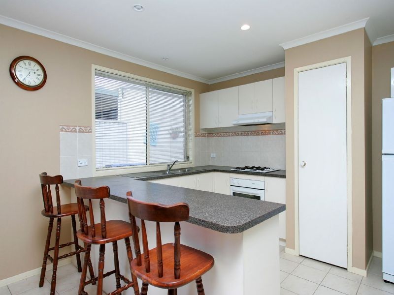 38 Jacaranda Place, Craigieburn VIC 3064