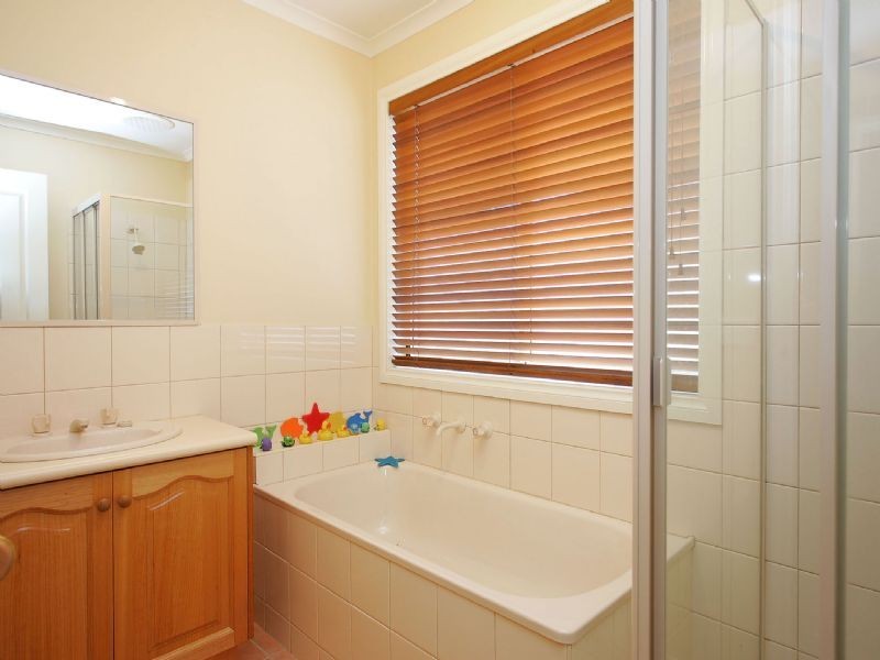 20 Jacaranda Place , Craigieburn VIC 3064