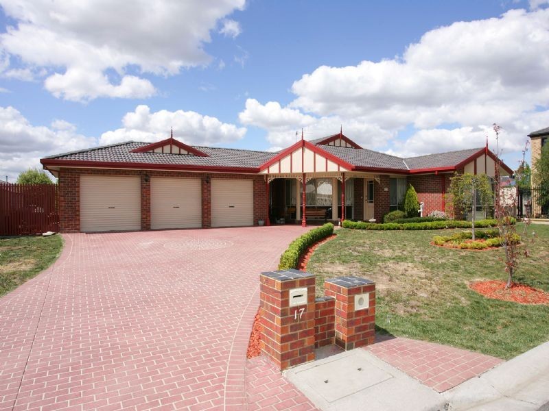 17 Cherry Blossom Close, Craigieburn VIC 3064