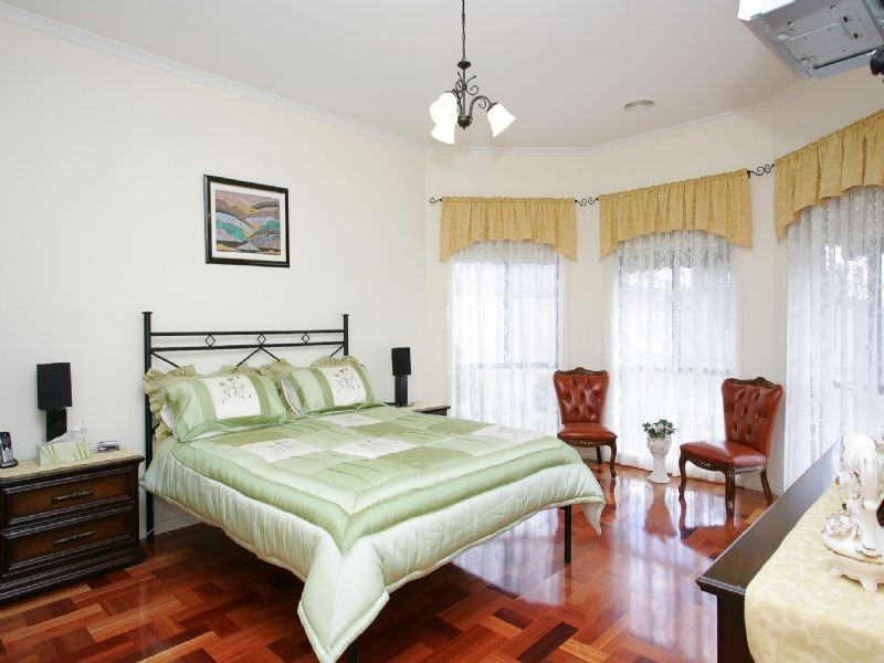 10 Congo Court , Roxburgh Park VIC 3064