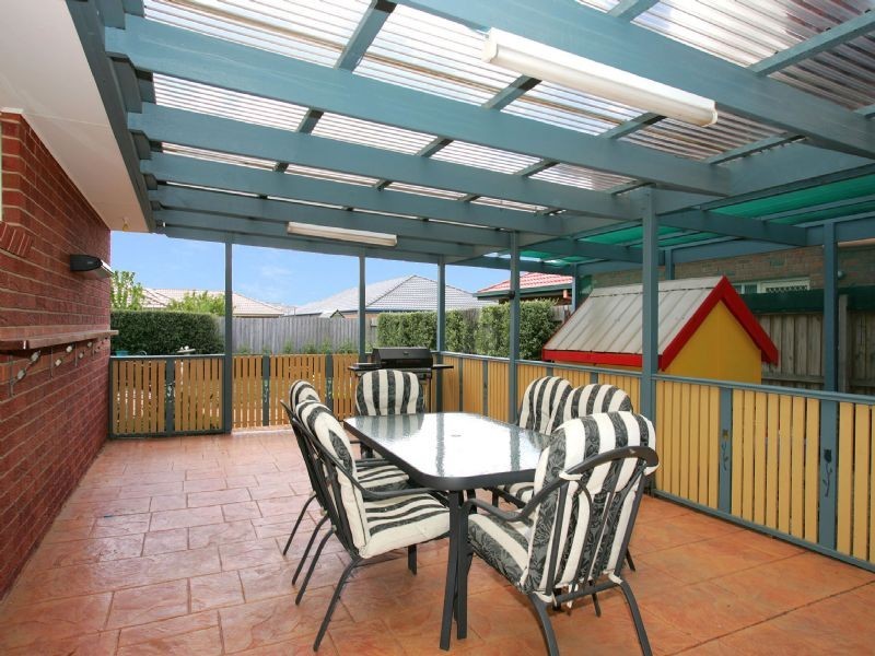 44 Willmott Drive, Craigieburn VIC 3064