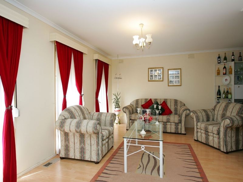 46 Whitely Crescent , Craigieburn VIC 3064