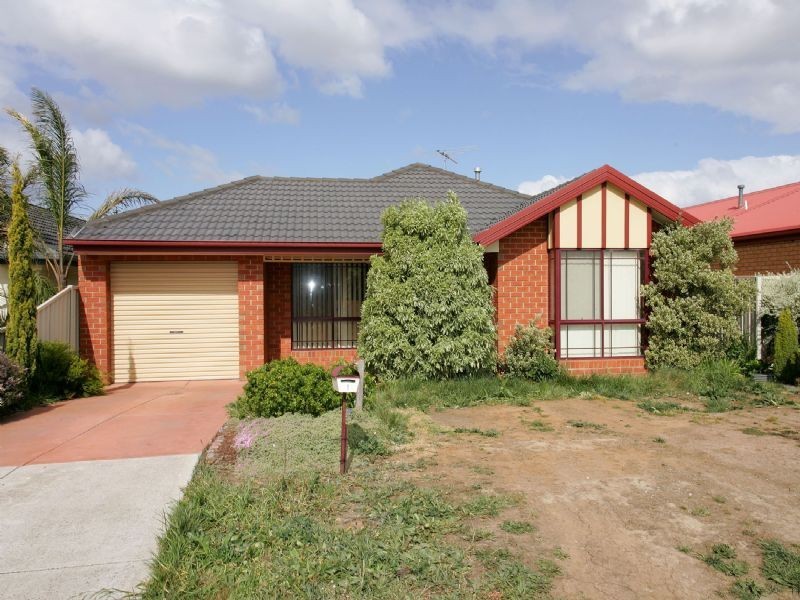 1  Shearwater Place, Craigieburn VIC 3064