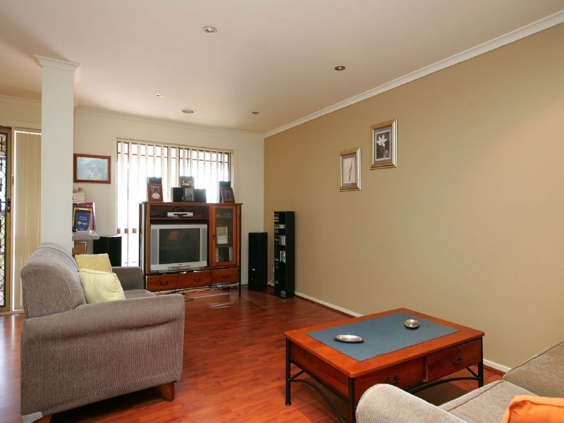 1  Shearwater Place, Craigieburn VIC 3064