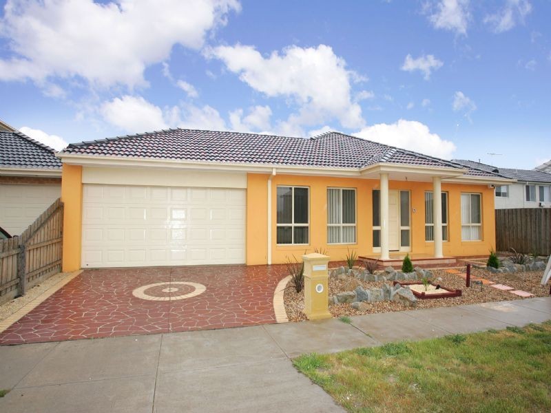 116 Hayfield Road , Roxburgh Park VIC 3064