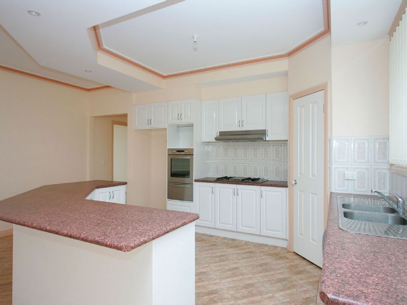 116 Hayfield Road , Roxburgh Park VIC 3064