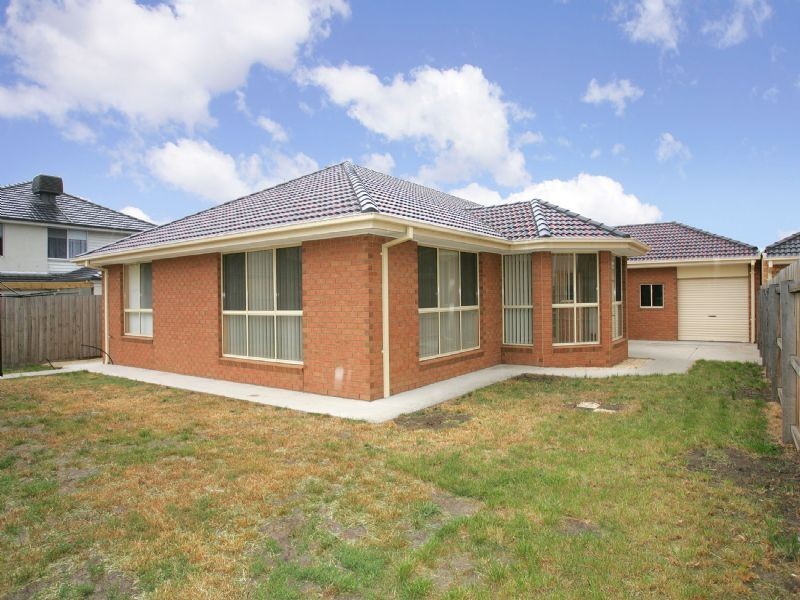 116 Hayfield Road , Roxburgh Park VIC 3064