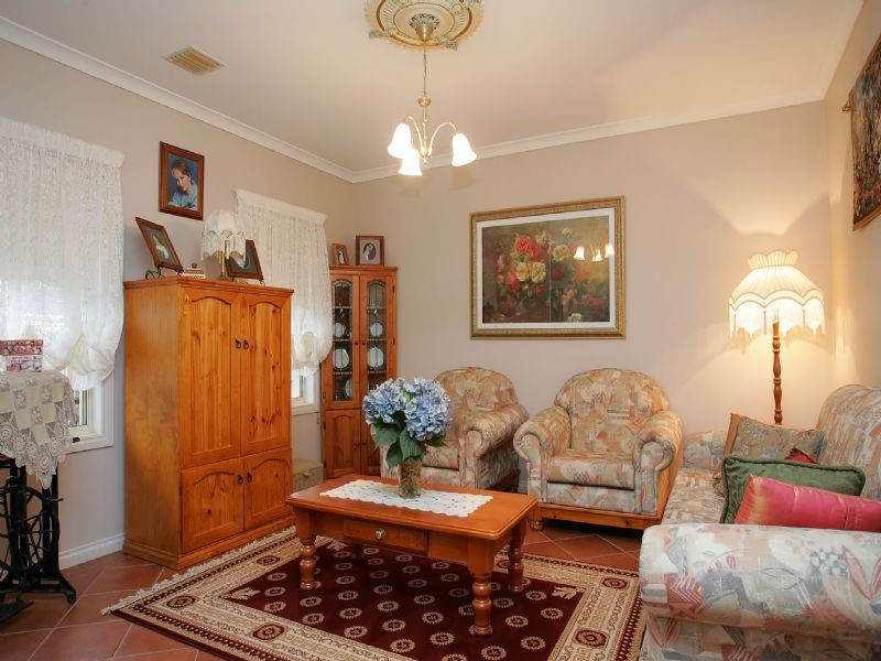 14 Jacaranda Place , Craigieburn VIC 3064