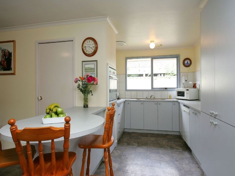 76  Mitford Crescent , Craigieburn VIC 3064