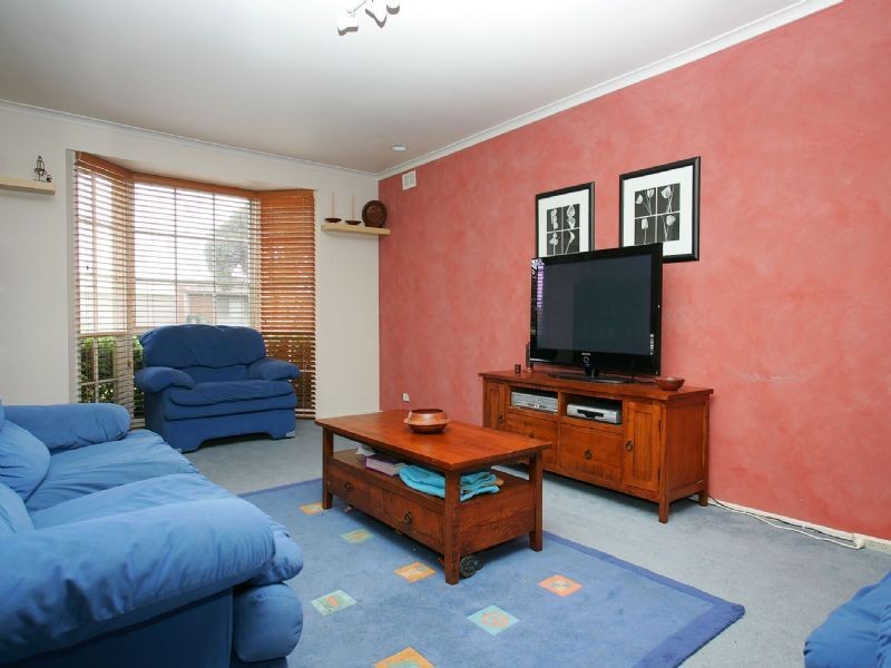 76  Mitford Crescent , Craigieburn VIC 3064