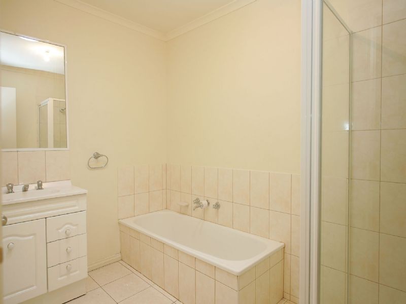 7 Severn Court, Roxburgh Park VIC 3064