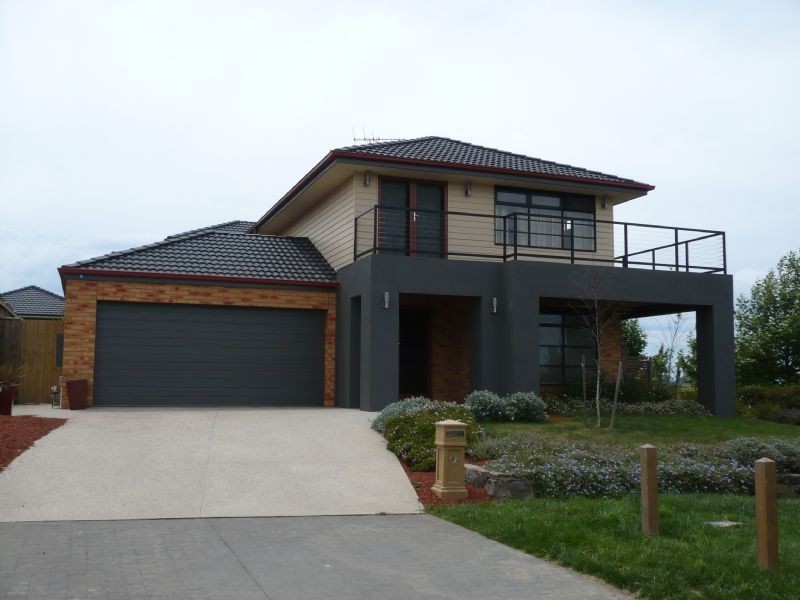 5 Whitby Place, Craigieburn VIC 3064