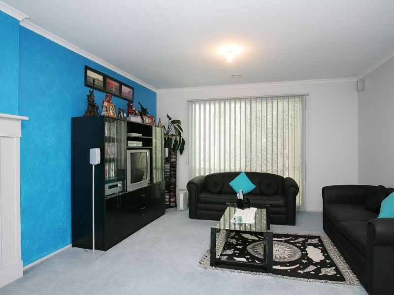 19 Orion Way , Roxburgh Park VIC 3064