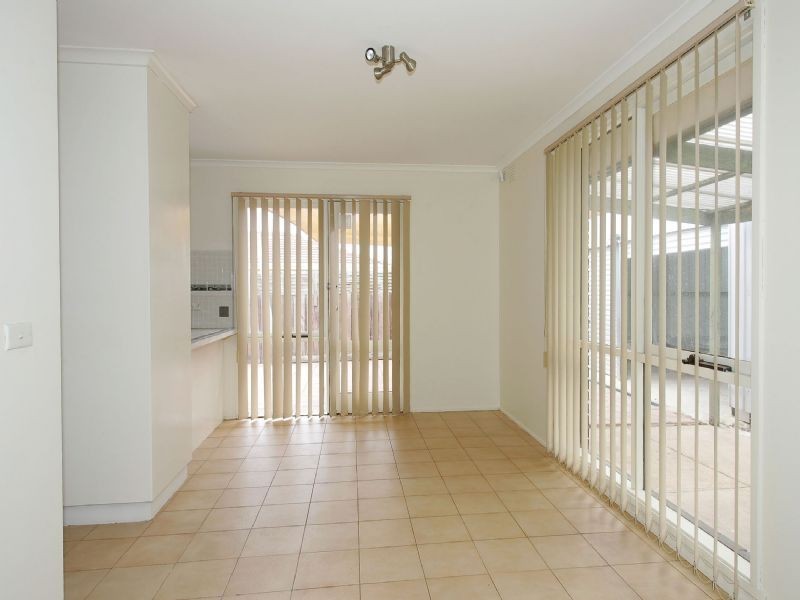 11 Bowes Place, Craigieburn VIC 3064