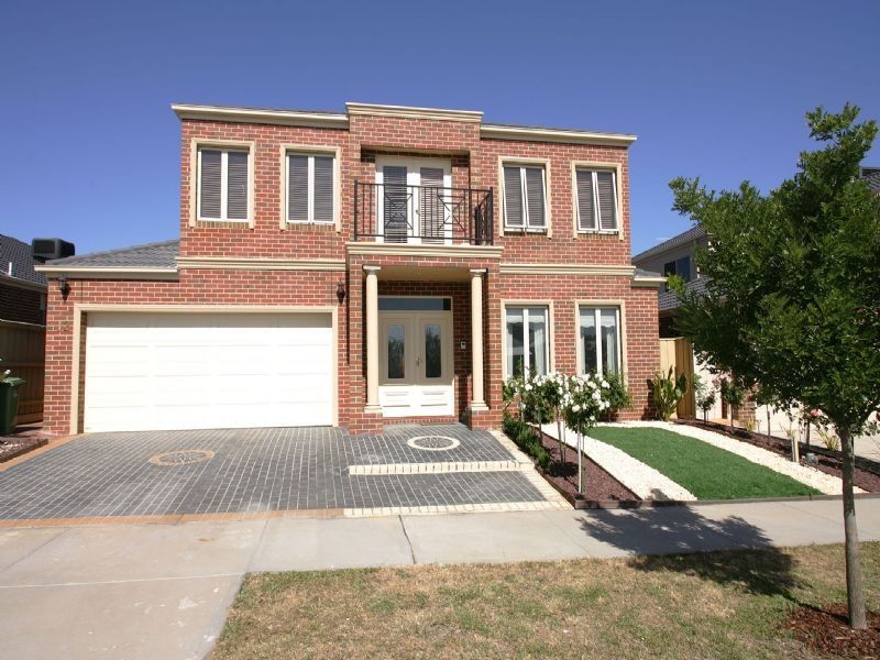 12 Beechville Place, Craigieburn VIC 3064