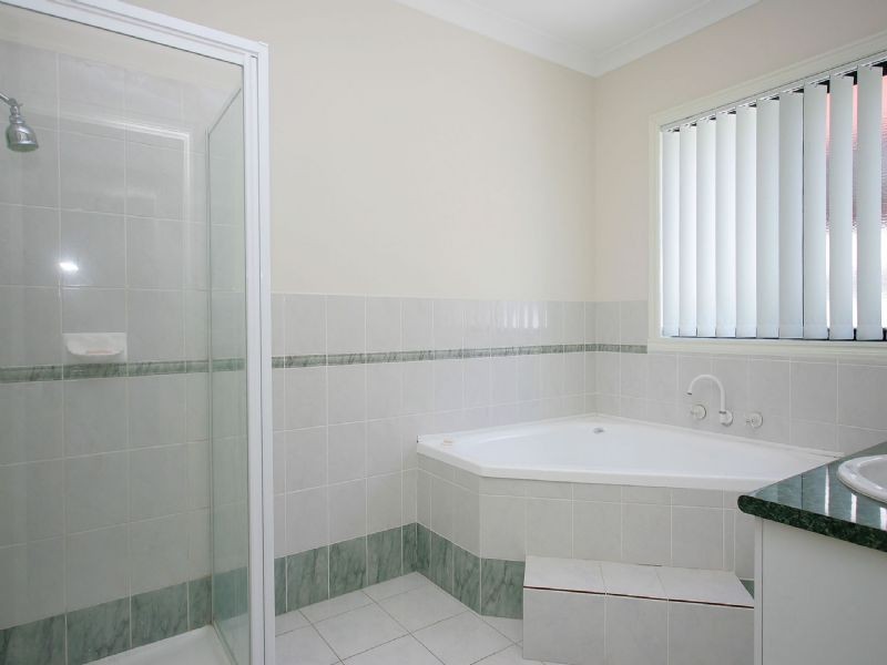 9 Wisla Circuit, Roxburgh Park VIC 3064