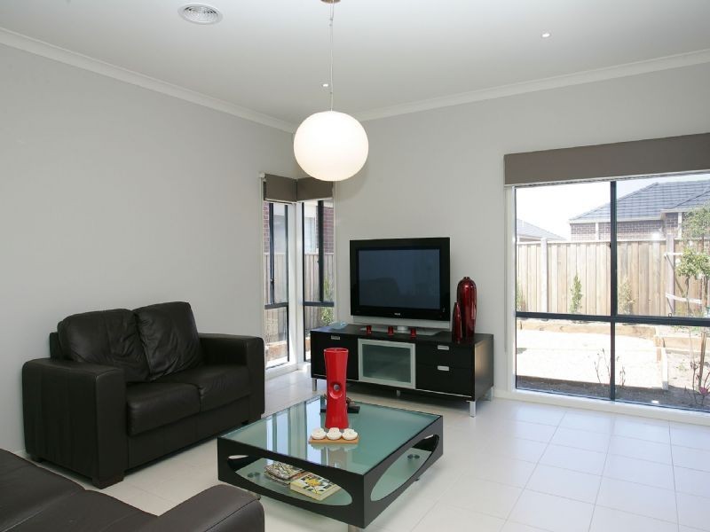 1 Tranquillity Place, Craigieburn VIC 3064