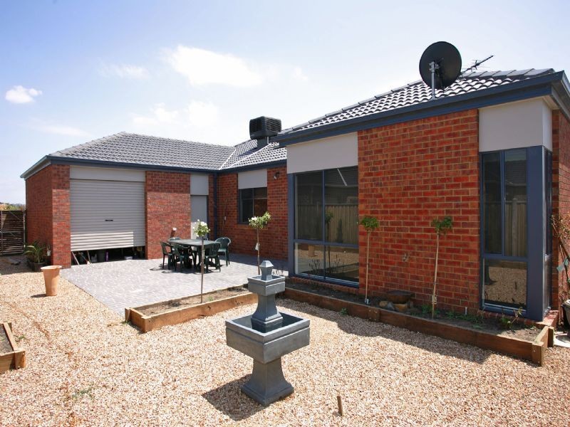 1 Tranquillity Place, Craigieburn VIC 3064