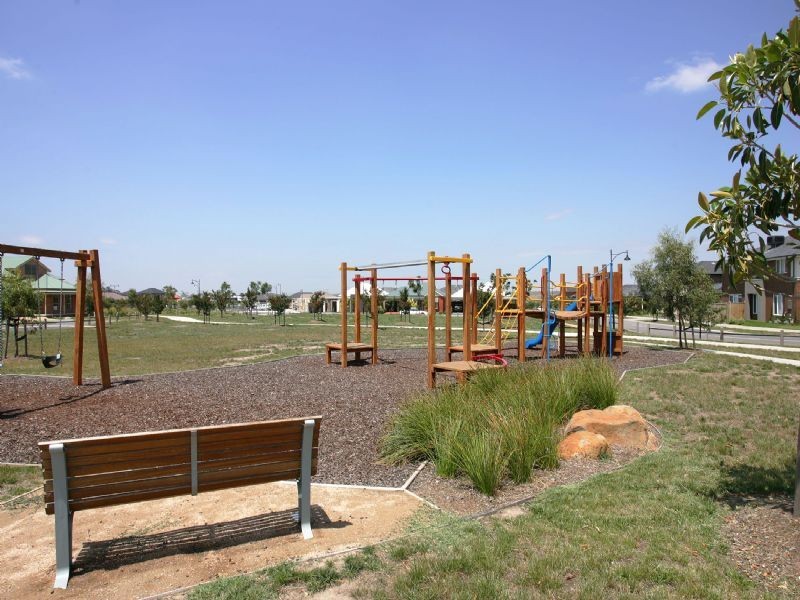 1 Tranquillity Place, Craigieburn VIC 3064