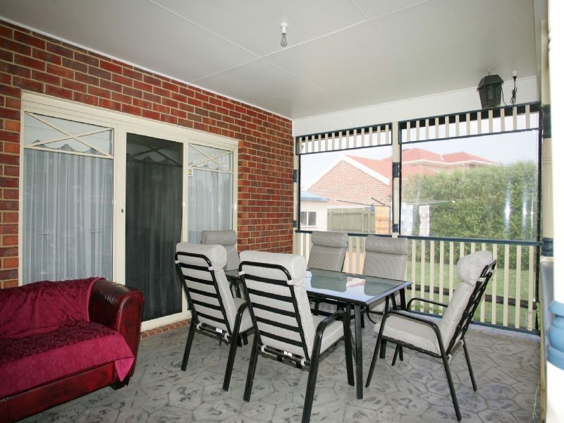 7 Esla Drive , Roxburgh Park VIC 3064