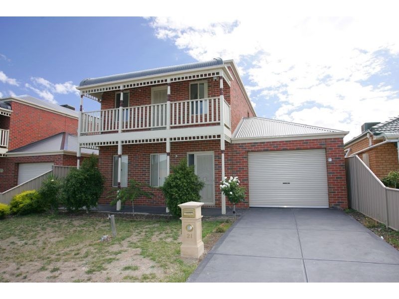 21 Parramatta Walk, Craigieburn VIC 3064