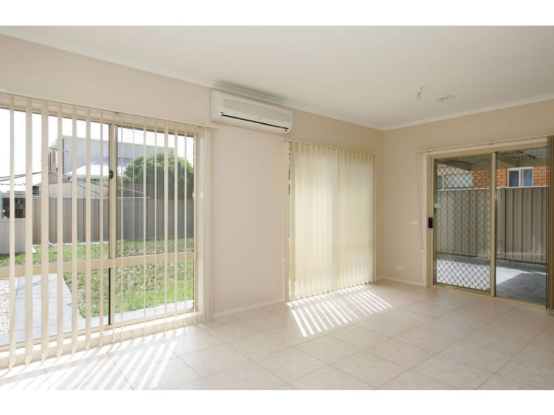 21 Parramatta Walk, Craigieburn VIC 3064