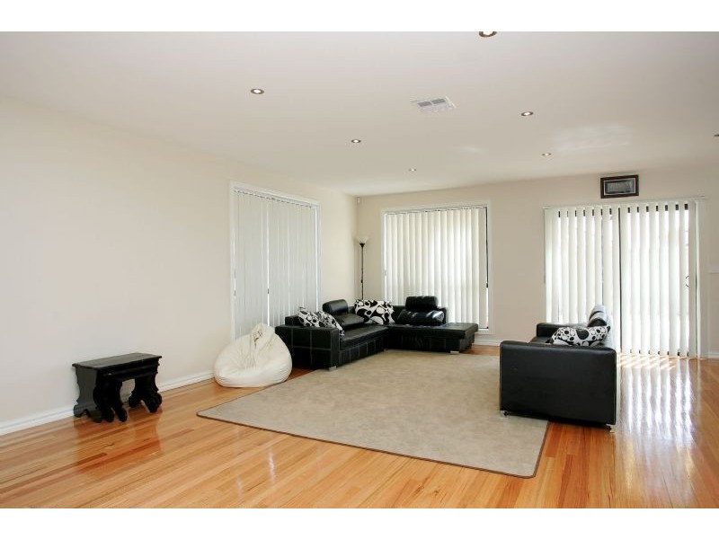 40 Westerfolds Loop, Craigieburn VIC 3064