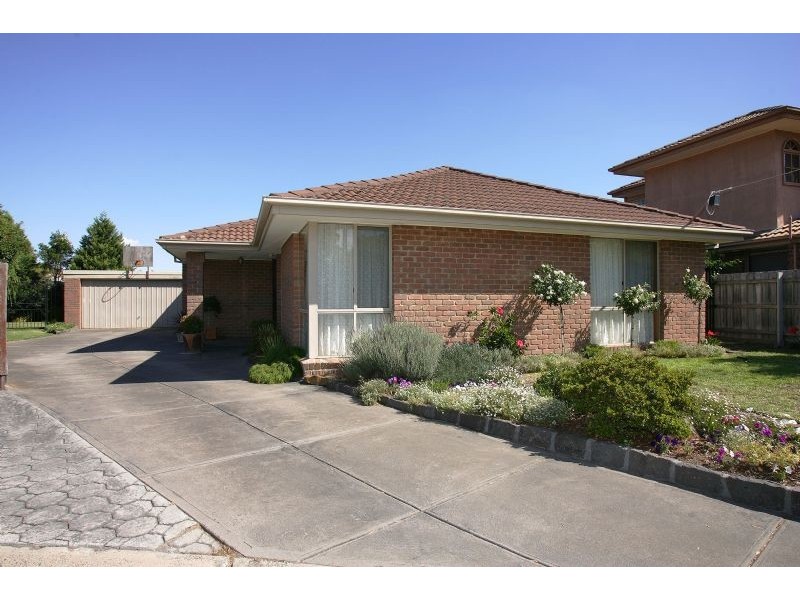 4 Ottery Court, Craigieburn VIC 3064