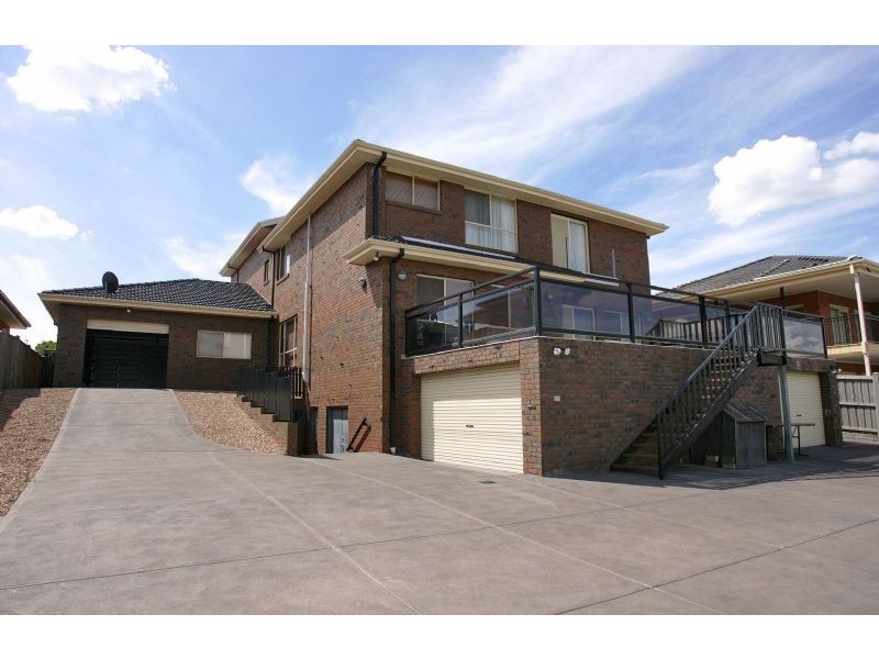 25 Parkside Rise, Craigieburn VIC 3064