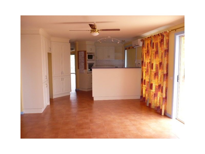 2 Chesterville, Craigieburn VIC 3064
