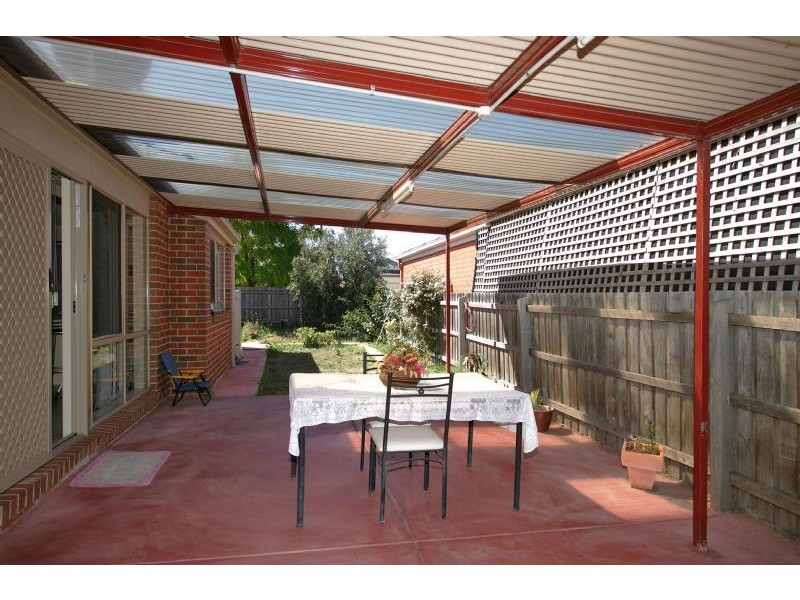 18 Pheonix Court , Roxburgh Park VIC 3064
