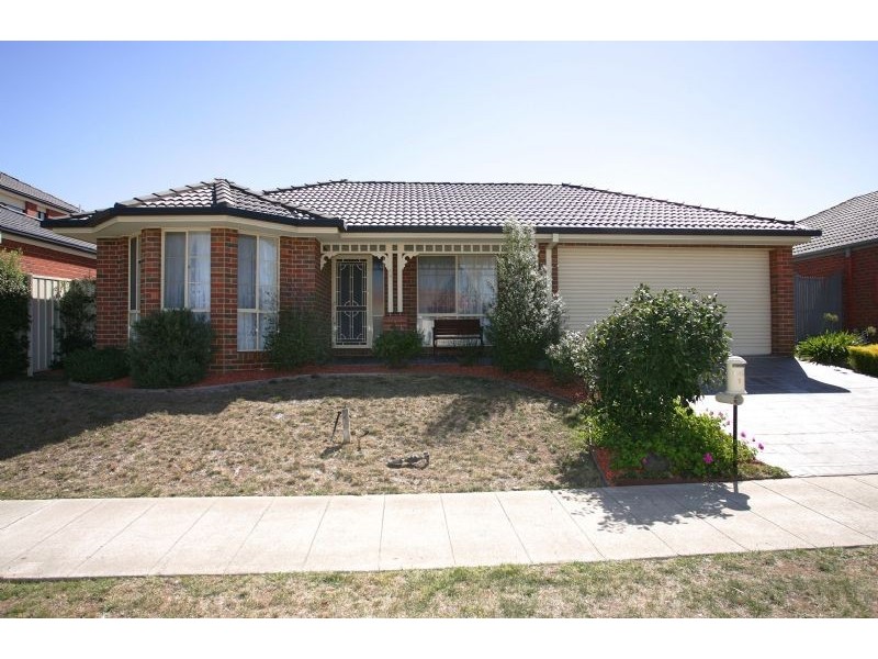 1 Elmwood Place, Craigieburn VIC 3064