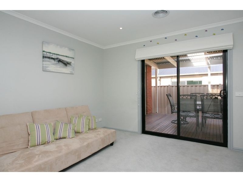 95 Hamilton Hume Parade, Craigieburn VIC 3064