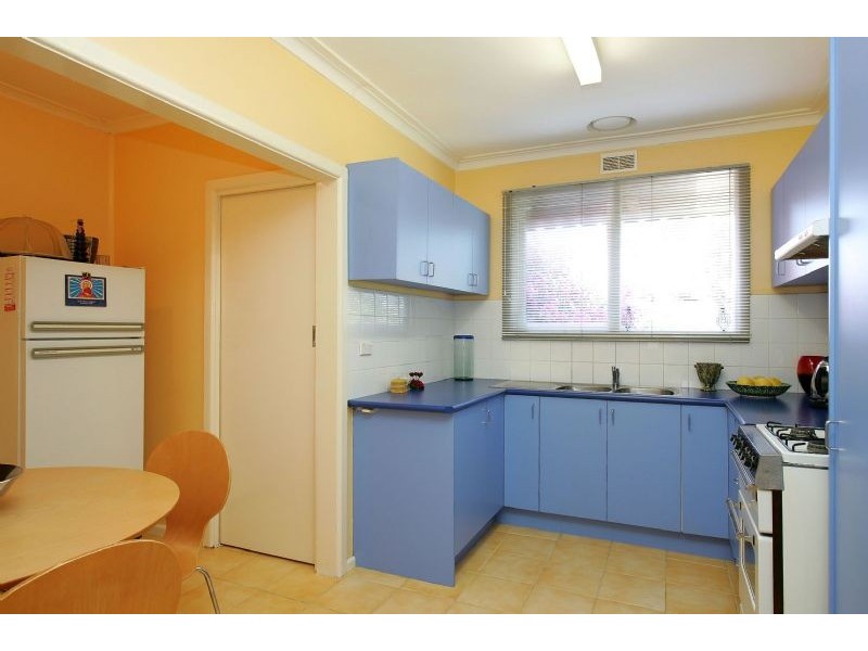 2 Bee Court , Craigieburn VIC 3064