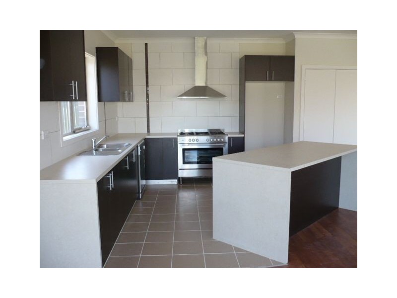 55 Chelsworth Loop, Craigieburn VIC 3064