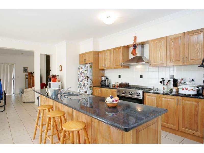 80 Malcolm Creek Parade, Craigieburn VIC 3064