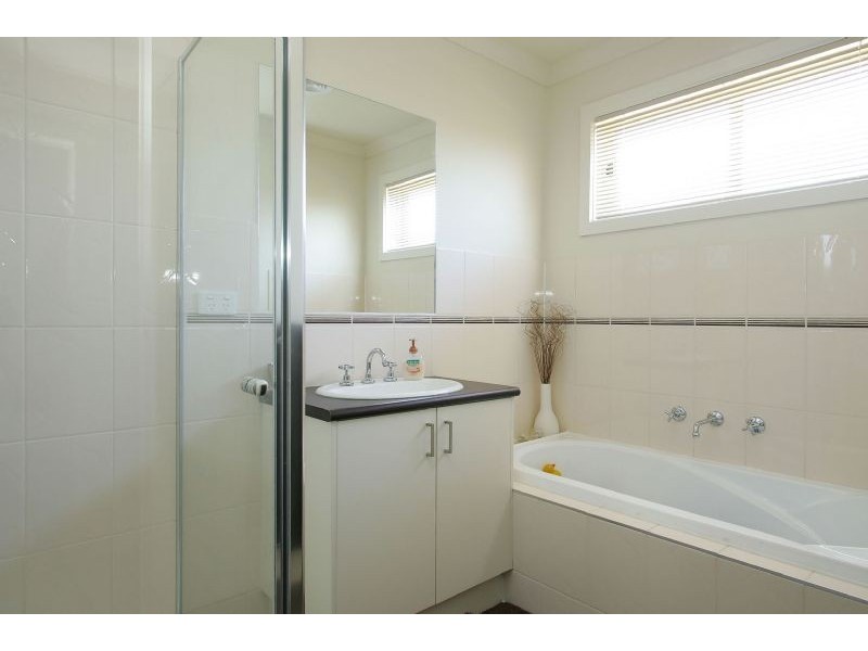 28 William Hovell Pass, Craigieburn VIC 3064