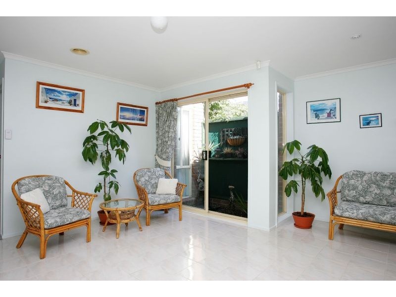 15 Kirwan Avenue , Roxburgh Park VIC 3064